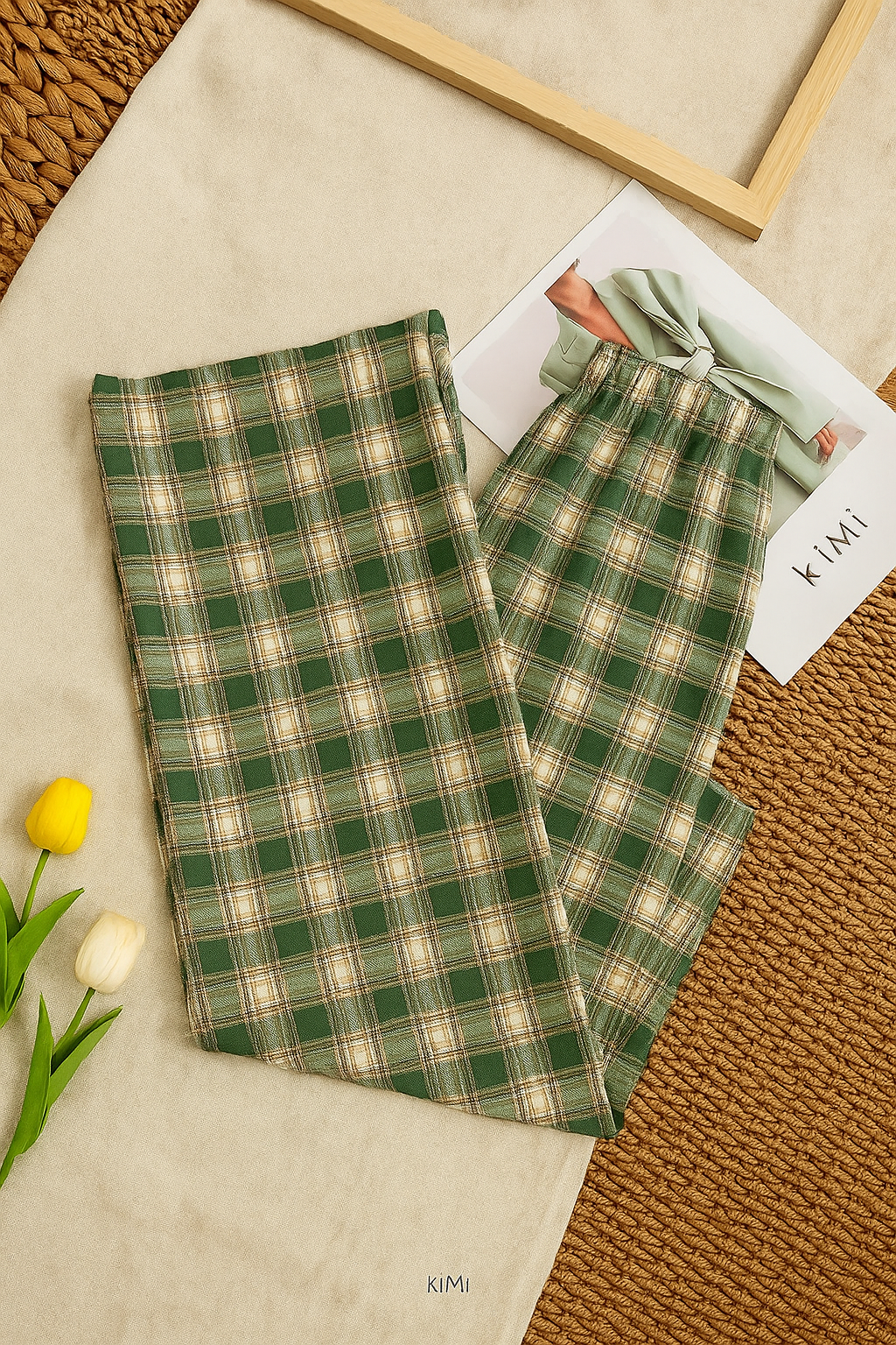 ✨ Korean Style Plaid Pants for Women – Lightweight Comfort with Trendy Streetwear Vibe